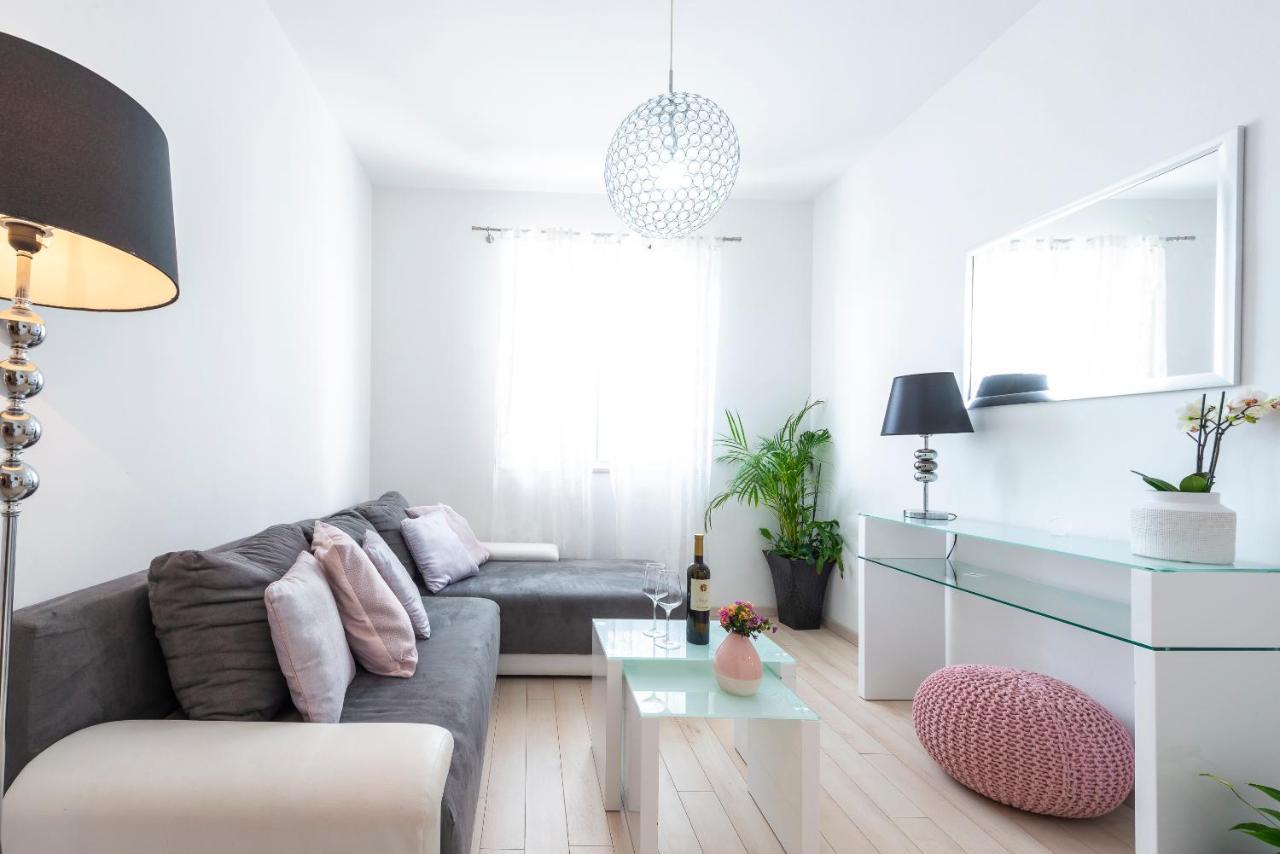 Boro 2 Apartment *